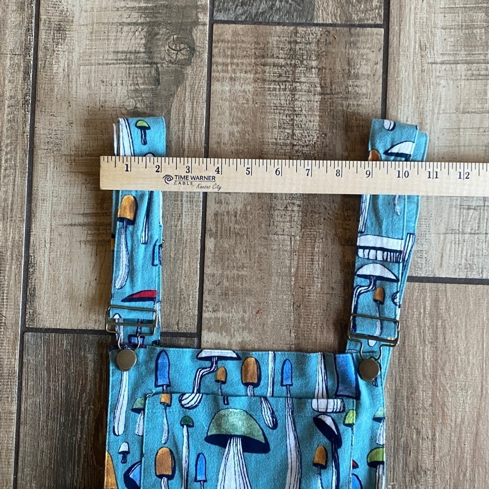 Unique Vintage Sage Green & Mushroom Print Brionne Pinafore Skirt - Picture 6 of 11